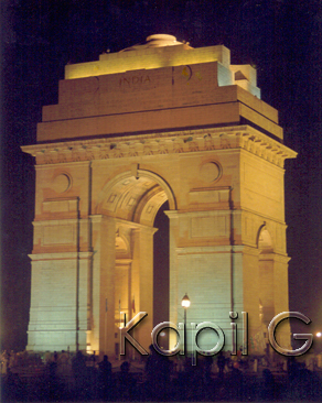 indiagate_nite.jpg